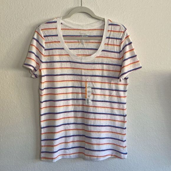 Time and Tru White Stripe Crew Neck T-shirt size Medium - Picture 1 of 4